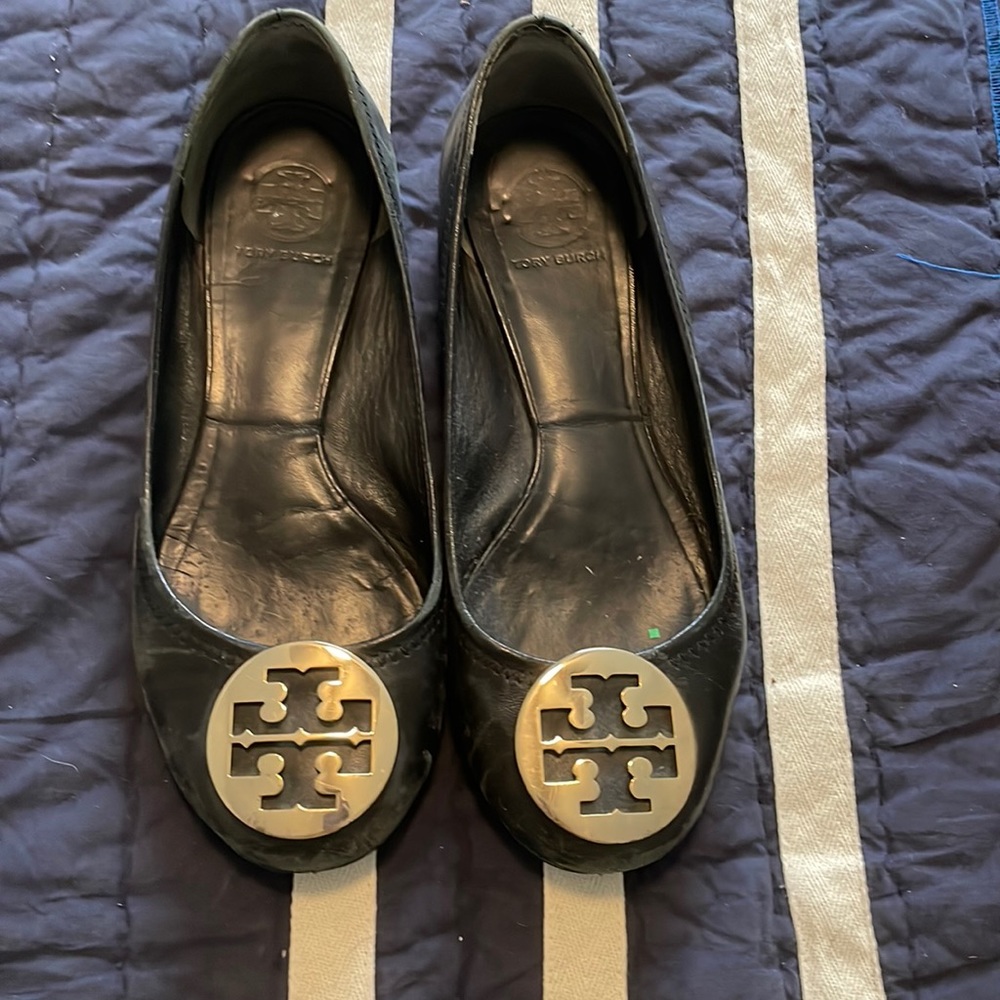 Tory Burch black flats with buckle
